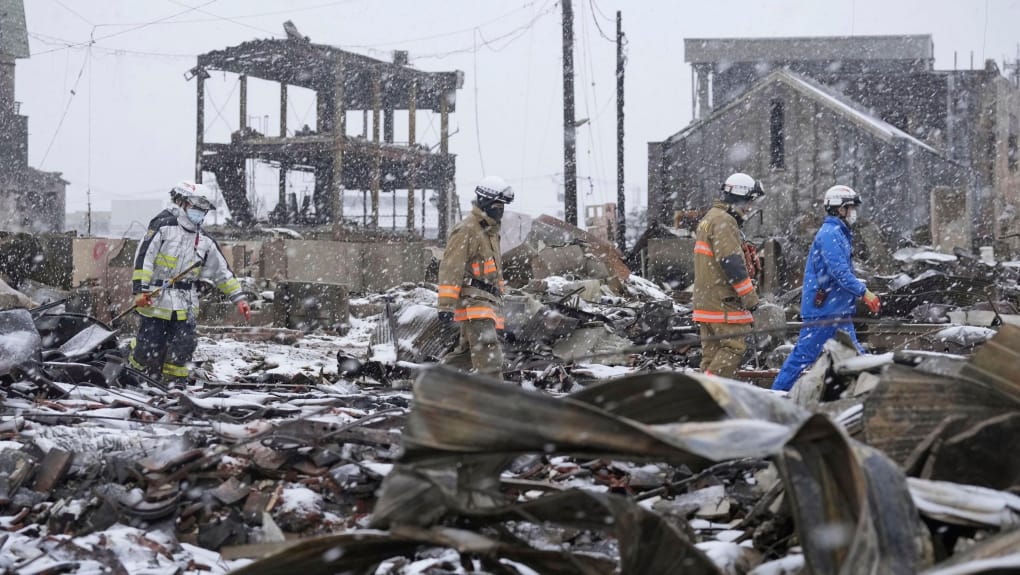 Snow Hinders Rescues, Aid Deliveries After Japan Quake