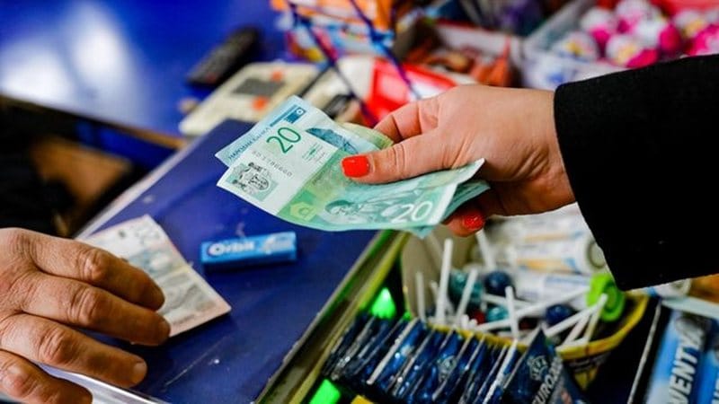 Phasing out dinar in Kosovo: European Commission calls for transition period