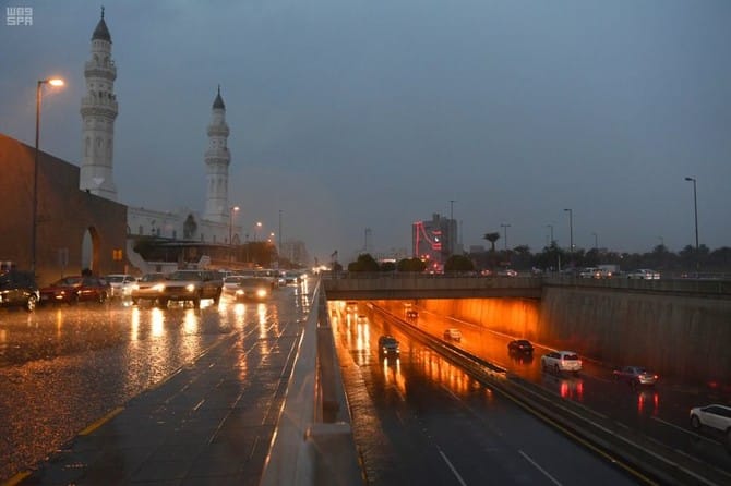 Saudi Arabia issues weather warnings as country braces for heavy rainfall
