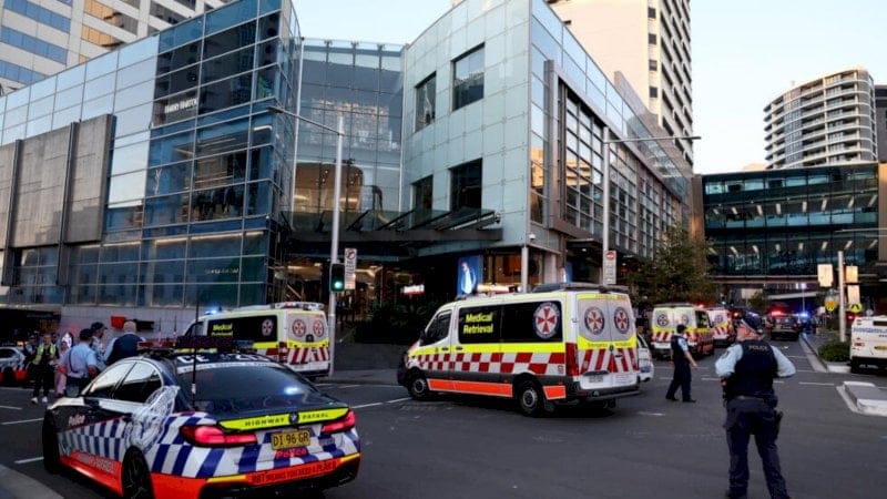 Sydney knife attacker shot dead after killing six in Bondi mall