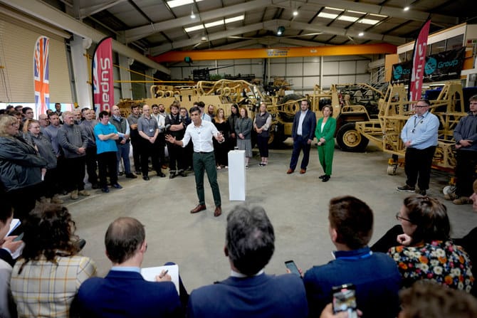 UK parliament dissolves ahead of election