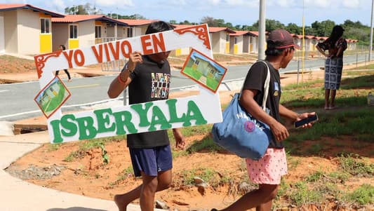 Rising seas force Panama Indigenous families to leave island homes