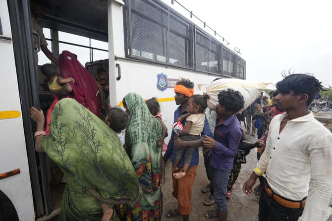 UN official: Better warning, planning cut disaster deaths despite worsening climate