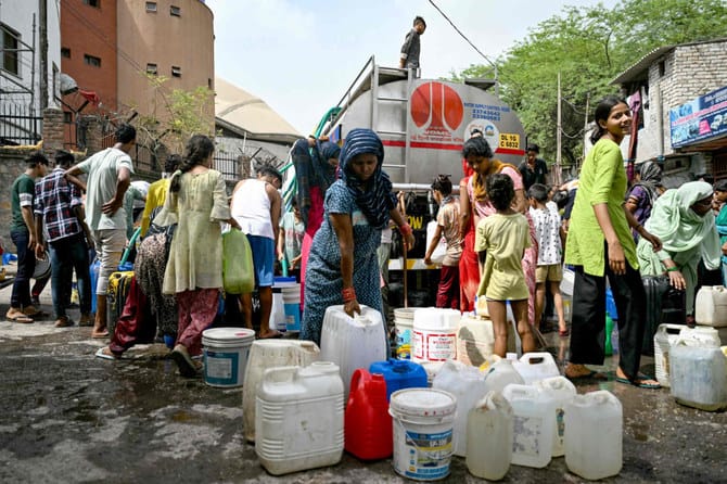 India economic inequality to persist despite roaring GDP growth