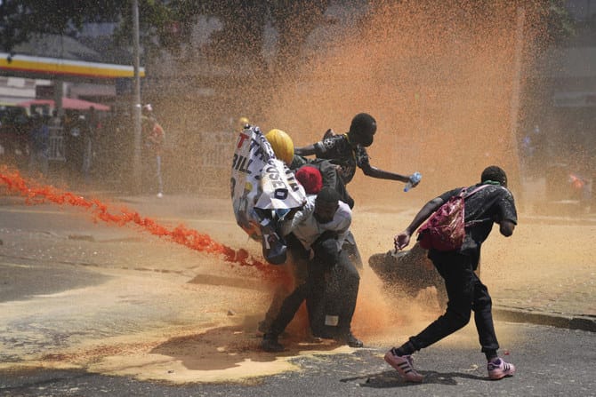 Police open fire on demonstrators trying to storm Kenya parliament, several dead