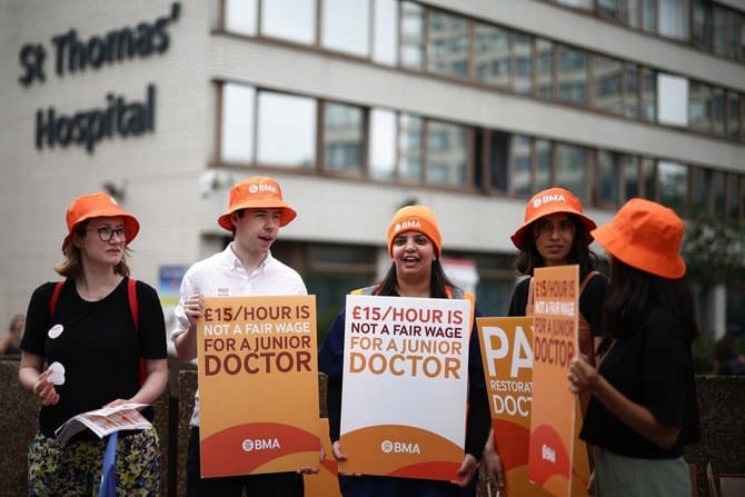 Thousands of doctors go on strike in England a week before the UK general election