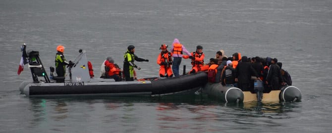 France says four migrants drowned trying to cross Channel