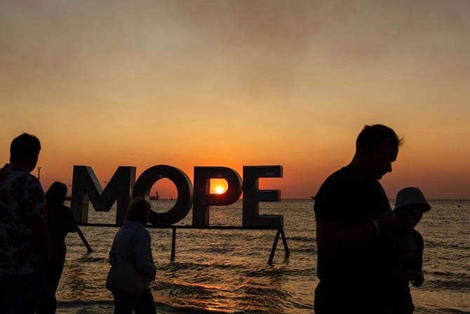 Residents protest over power cuts in southern Russian city