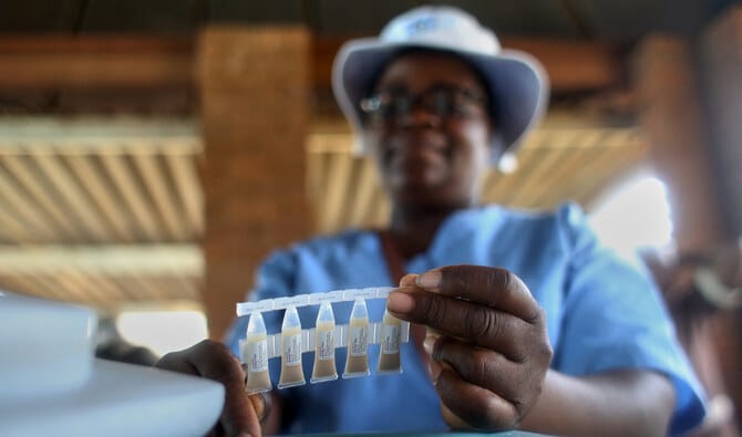 WHO calls for cholera vaccine production boost