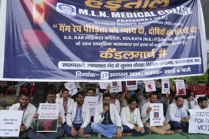 Furious Indian doctors mourn the rape and murder of a colleague