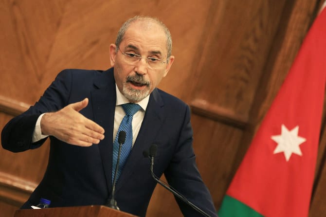 Jordanian FM arrives in Syrian capital to meet Assad