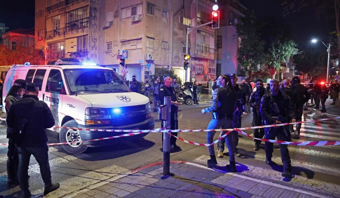 Four wounded in Tel Aviv stabbing attack, attacker killed