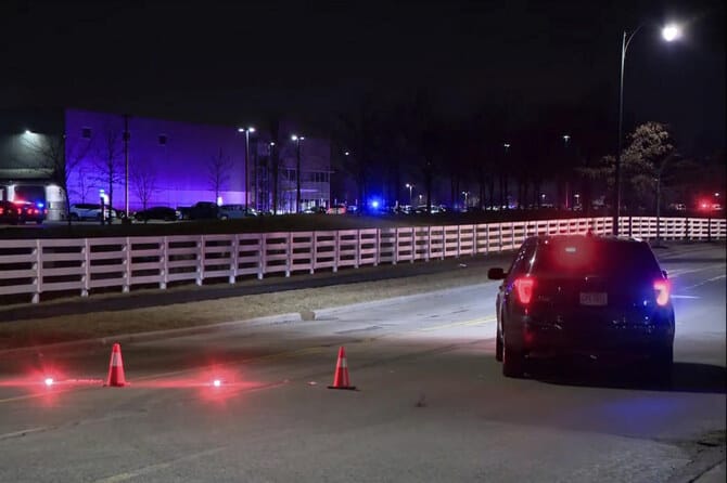 5 people wounded in shooting at Ohio cosmetics warehouse