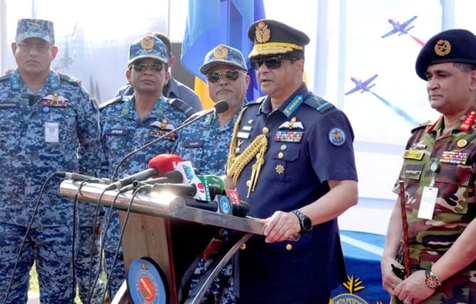 Bangladesh’s air force chief seeks stronger defense ties with Saudi Arabia, UAE