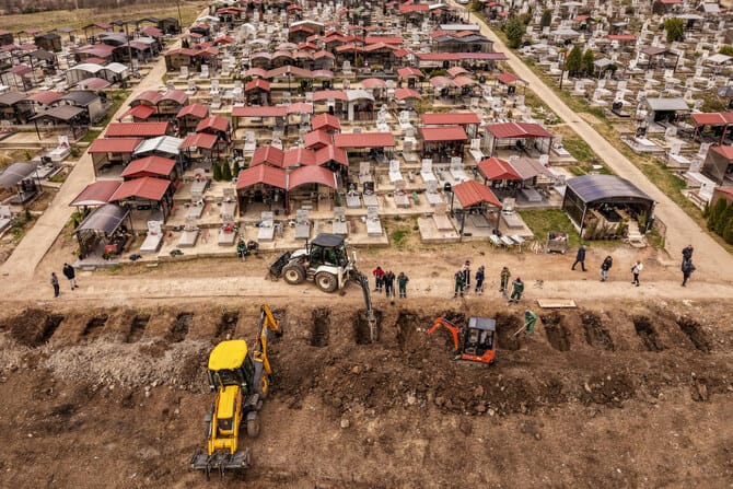 North Macedonia orders detention for 13 people over nightclub fire that killed 59