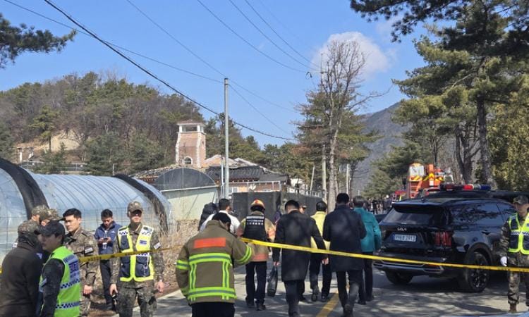 South Korea says military jet misdrops 8 bombs, injuring civilians