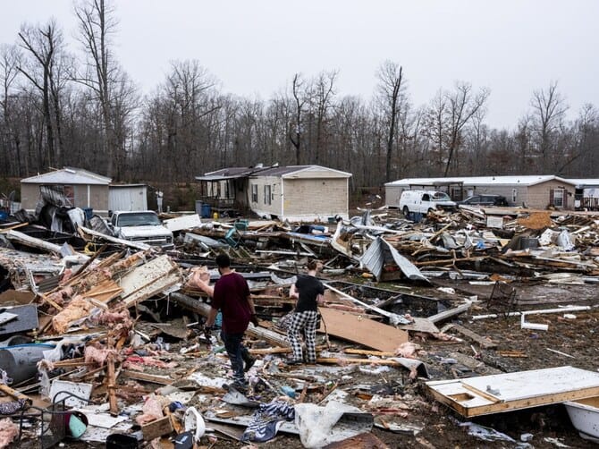 Tornadoes strike US South, killing 33 people amid rising risk