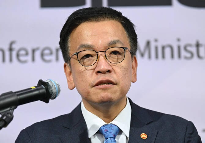 South Korea, US, to hold trade talks this week, Seoul says
