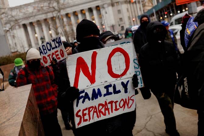 Trump administration cuts thousands of immigrants off from Social Security