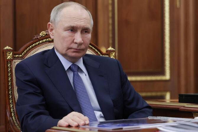 At UN Security Council, US urges Russia to take Ukraine ceasefire deal