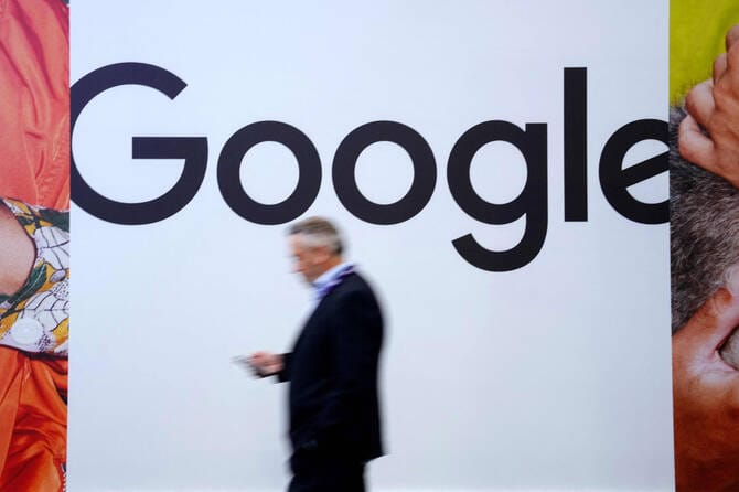 Apple’s plan to offer AI search options on Safari a blow to Google dominance