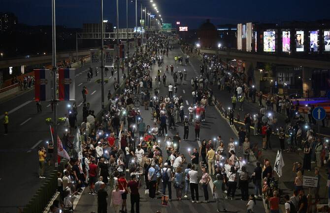 Serbia’s protesting students rally to mark 7 months since train station tragedy