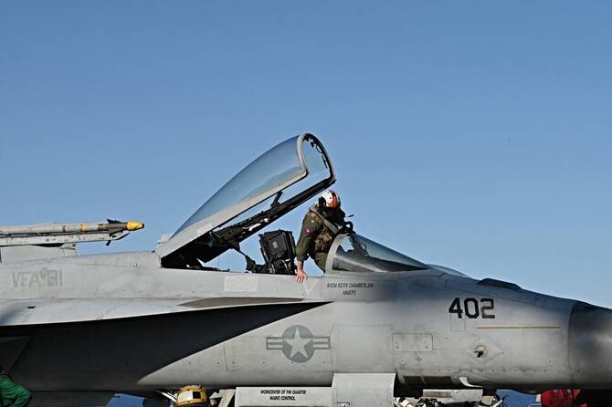 US military move aircraft and ships from bases in the Middle East