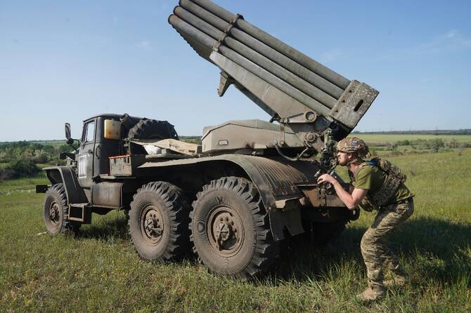 Russia takes full control of Ukraine’s Luhansk region, Russian backed official says