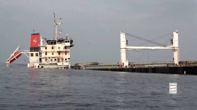 ‘All our crew are Muslim,’ fearful Red Sea ships tell Houthis