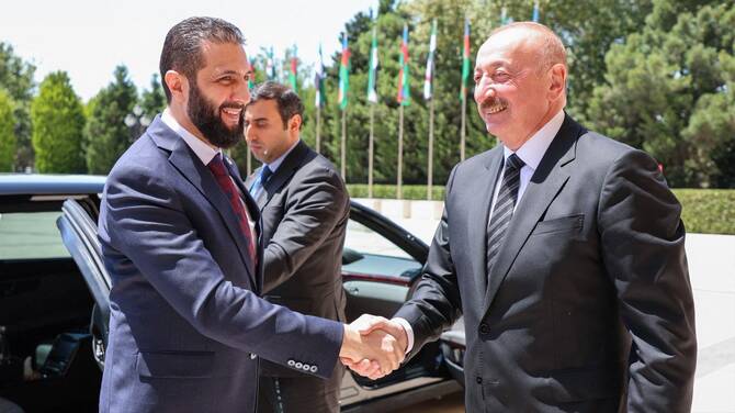 Syrian, Israeli officials meet in Baku: Diplomatic source in Damascus