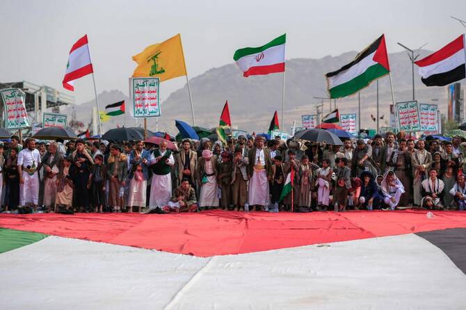 Yemen’s Houthis claim missile attack targeting Israeli airport