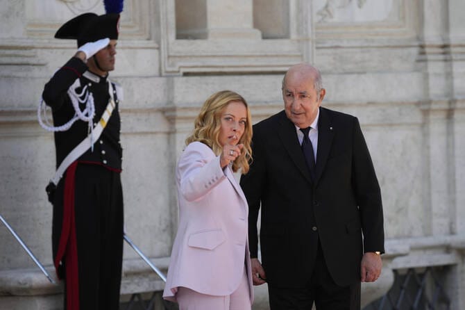 Italy and Algeria agree to tackle terrorism and migration at summit