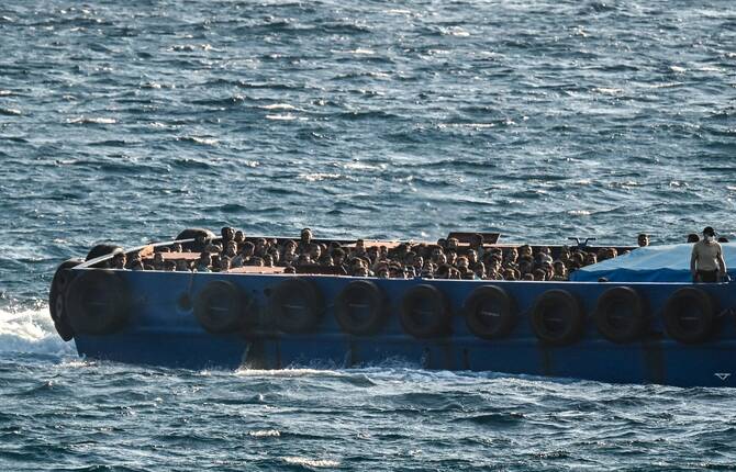 Greece to send salvage ship to Red Sea after latest Houthi attacks