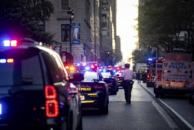 Shooting at New York City office tower kills 4
