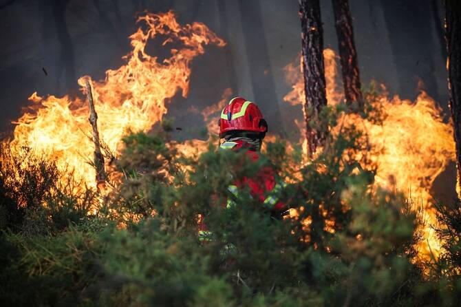 Toxic Balkan wildfires ignite in poorly managed dumps