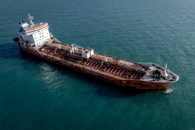 Iran seizes foreign tanker for smuggling 2 million liters of fuel