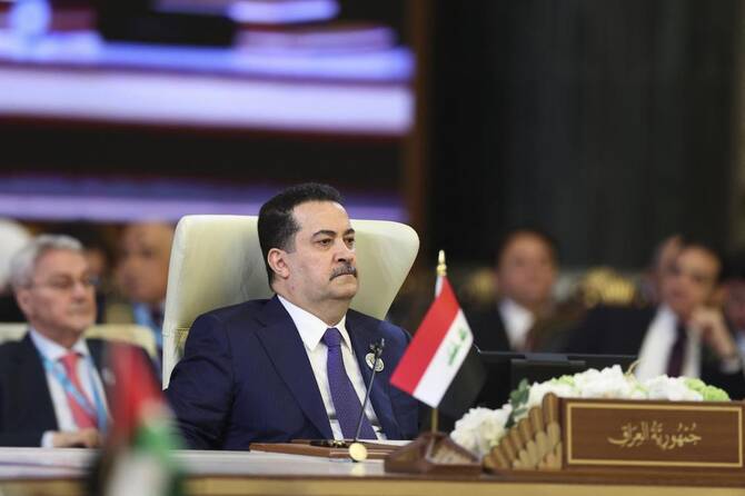 Iraq’s prime minister seeks closer US ties while keeping armed groups at bay