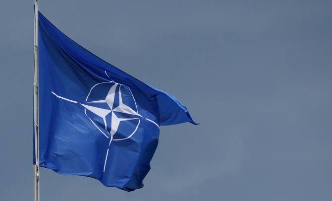 NATO needs more long-range missiles to deter Russia, US general says