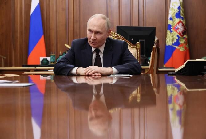 Russian forces claim first foothold in new Ukraine region