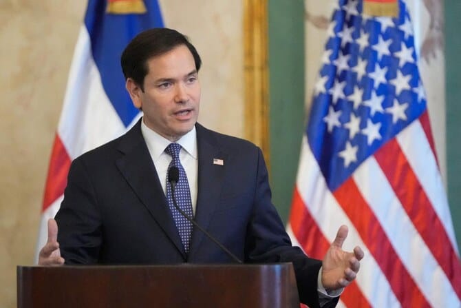 Over 100 former senior officials warn against planned staff cuts at US State Department
