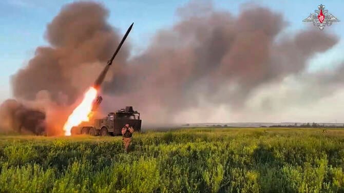 Russian forces take control of three Ukrainian villages across multiple regions, defense ministry says