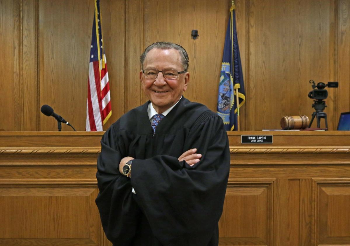 Frank Caprio, Rhode Island judge who drew a huge online audience with his compassion, dies at 88