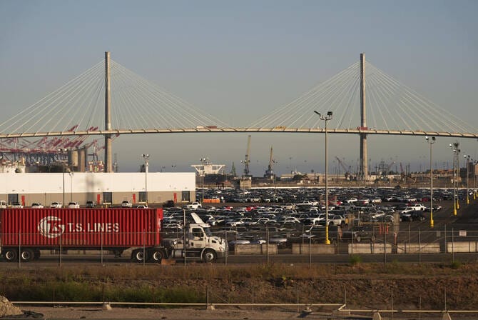‘Win-win’ and still pushing: reactions to Trump tariffs