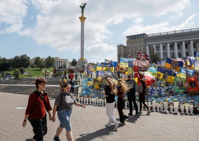 26 EU leaders say Ukraine should have freedom to decide its future