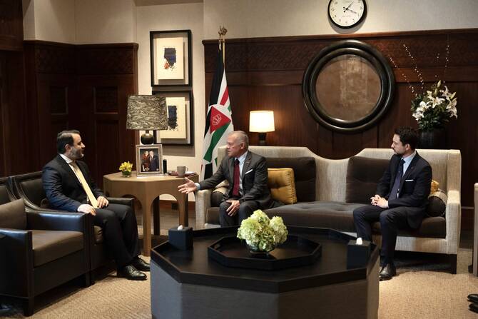Jordan’s king meets Syrian FM, US envoy over Syria developments