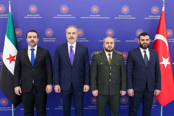 Turkiye to help Syria with weapon systems, source says