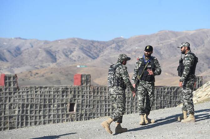 Pakistan military kills 31 militants, as presence increases