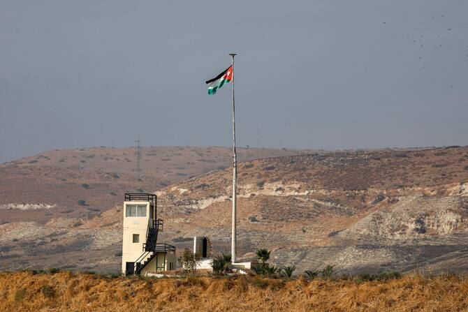 Shooting at Israeli-run border crossing with Jordan kills 2, medics say