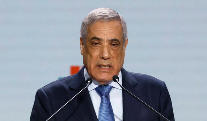 Algeria president replaces prime minister