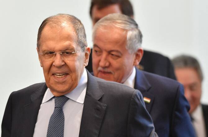 Russia expects ongoing Ukraine talks, tied to territorial changes, Lavrov says